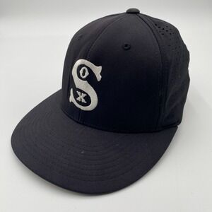 Capamerica Chicago White Sox Hat Flex Fit Fitted Black Size XS